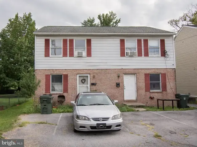 1127 W Washington St, Hagerstown