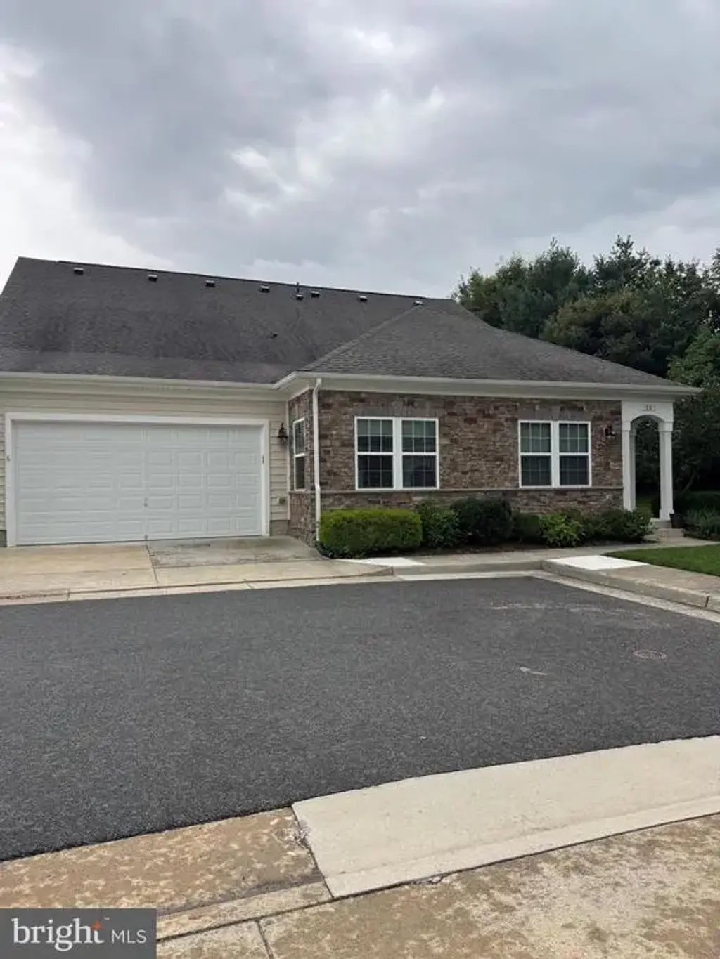 35 Harpers Mill Way, LOVETTSVILLE