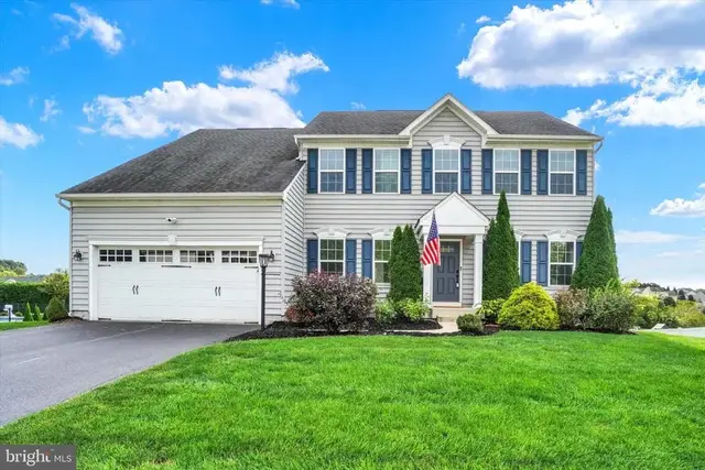 12 Bee Tree Cir, New Freedom