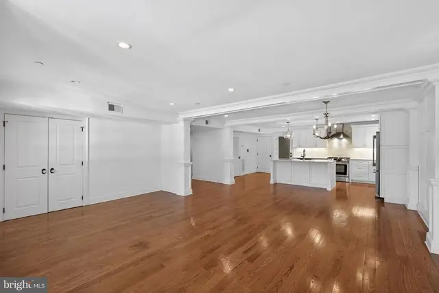 200 W Wayne Ave #1, Wayne