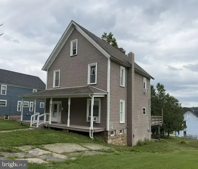 109 E King St, Smethport