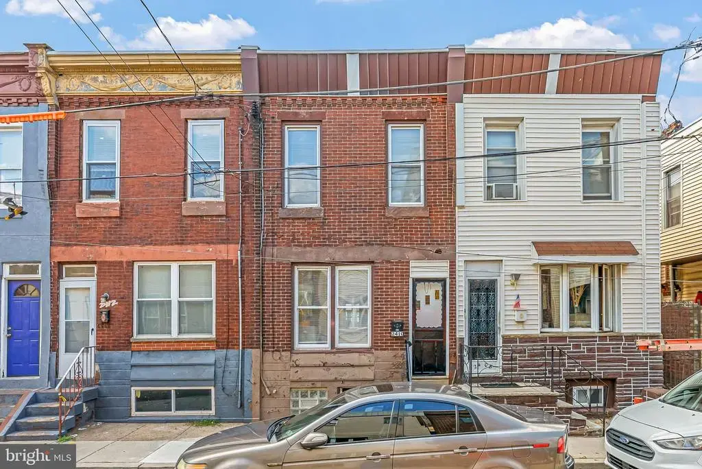 2410 S Reese St, PHILADELPHIA