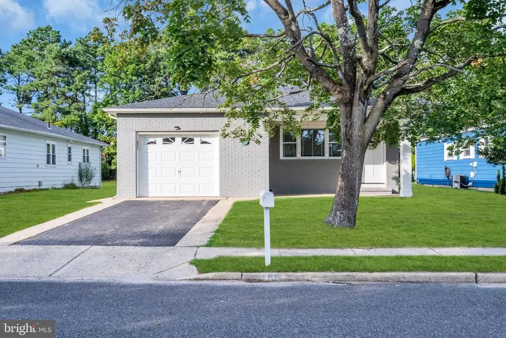 180 Biabou Dr, TOMS RIVER