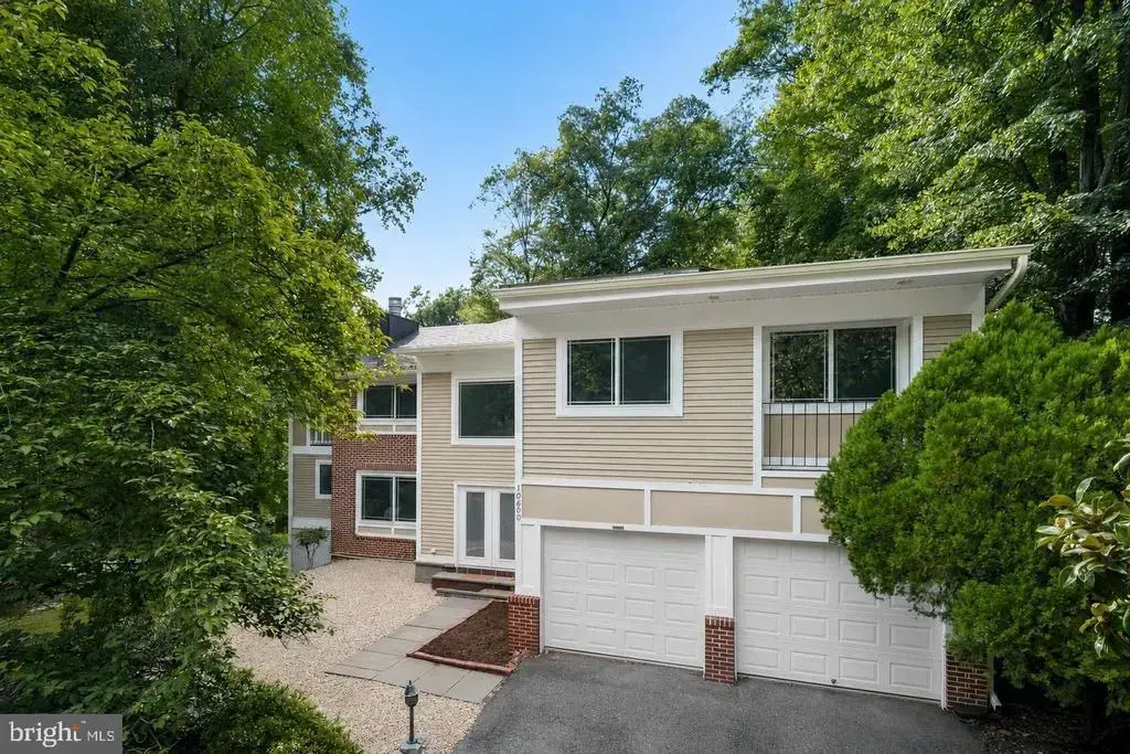10600 Vantage Ct, POTOMAC