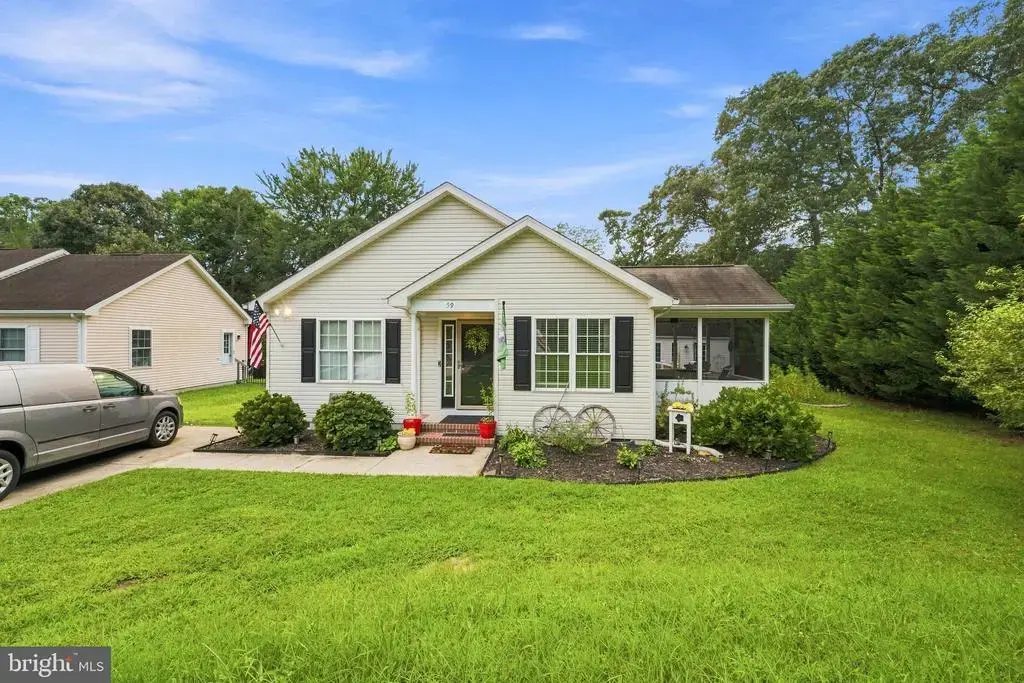 59 Lake Shore Dr, LEWES
