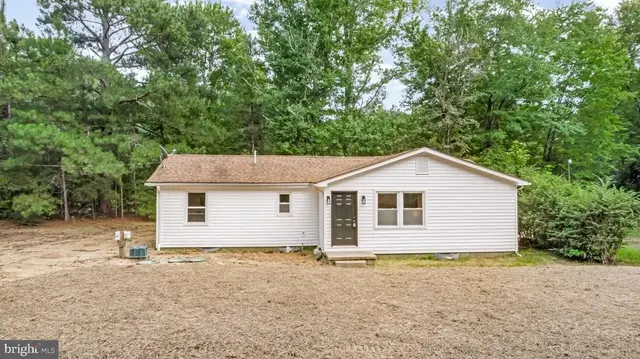 2159 Mathias Point Rd, King George