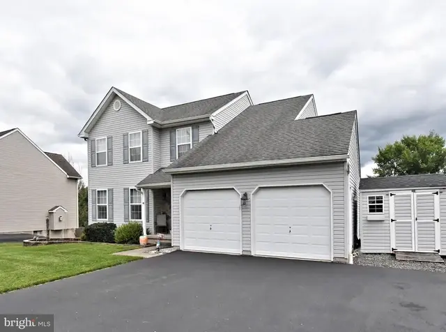 330 Bartman Ave, Gilbertsville