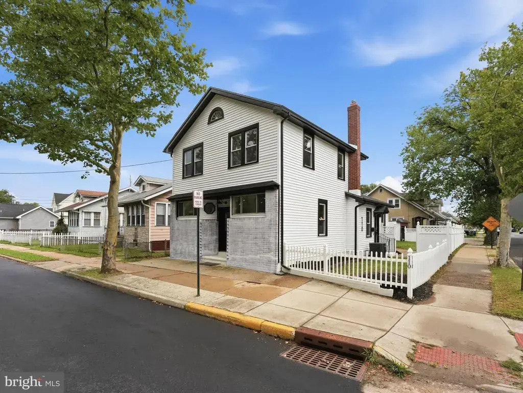 110 W Washington St, RIVERSIDE