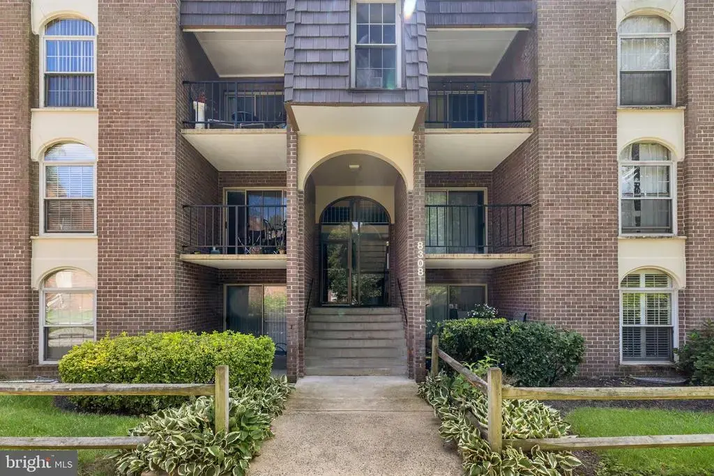 8308 Tobin Rd #t3, ANNANDALE