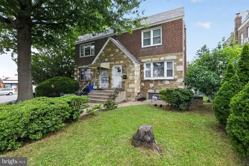 2003 Oakmont St, PHILADELPHIA