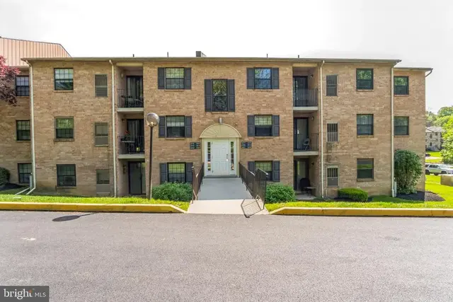 3024 Valley Dr #3024, West Chester