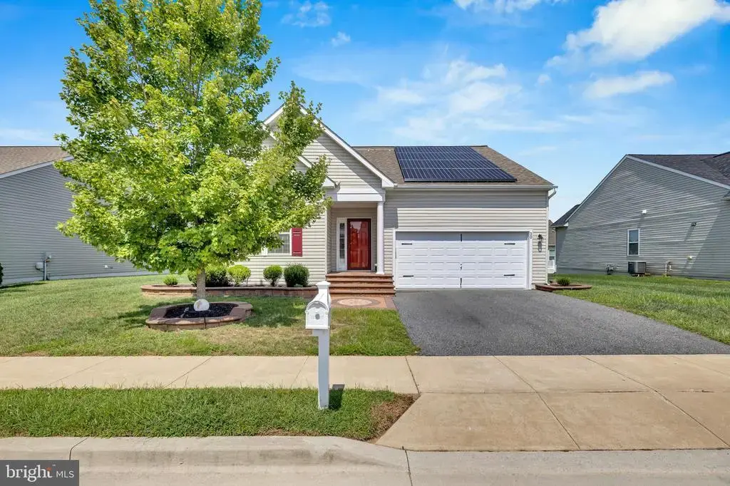 30 Climbing Vine Ave, SMYRNA