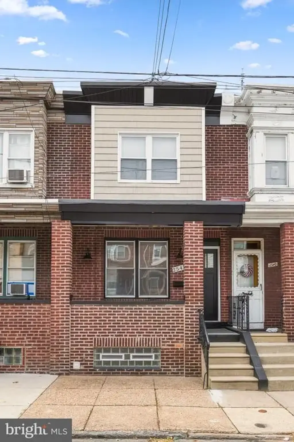 2542 E Monmouth St, PHILADELPHIA
