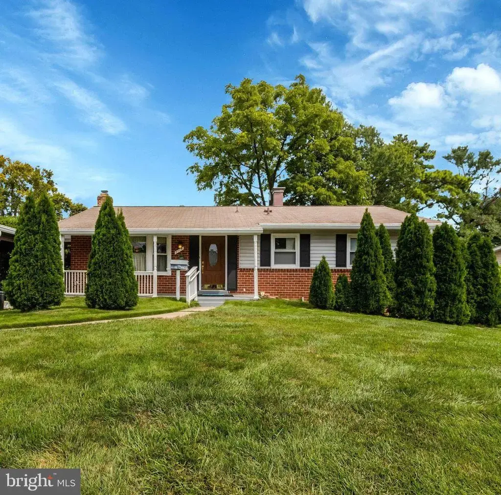 7712 Arlen St, ANNANDALE