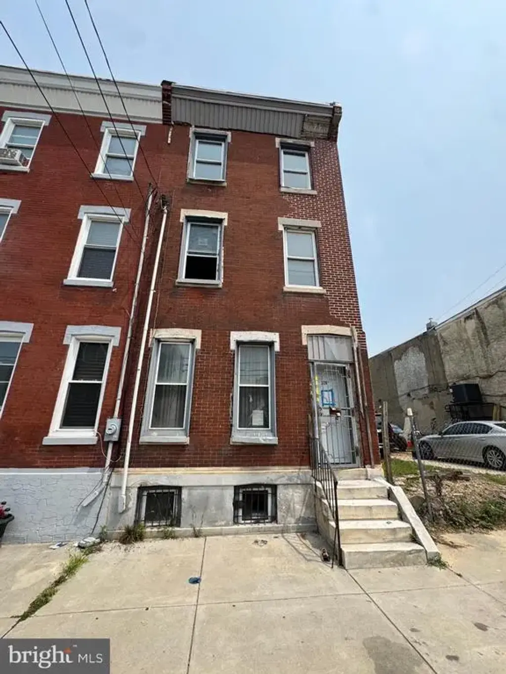 2207 W Oxford St, PHILADELPHIA