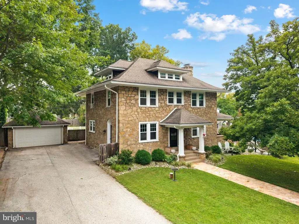 5 Jefferson Ave, NORRISTOWN