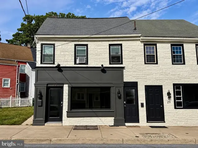 27 S 5th St, Columbia