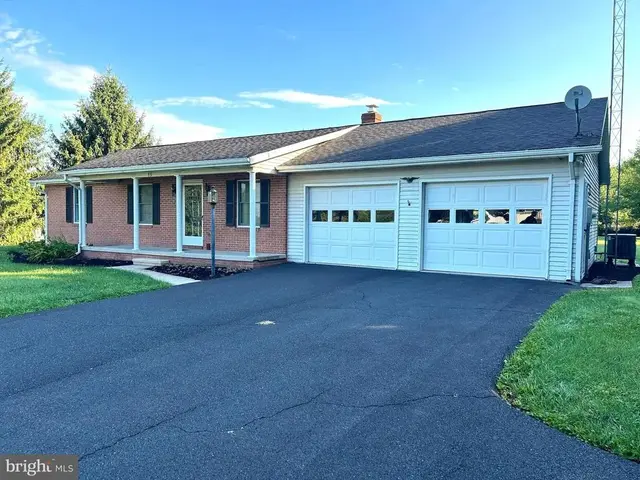 35 Westerly Dr, Littlestown