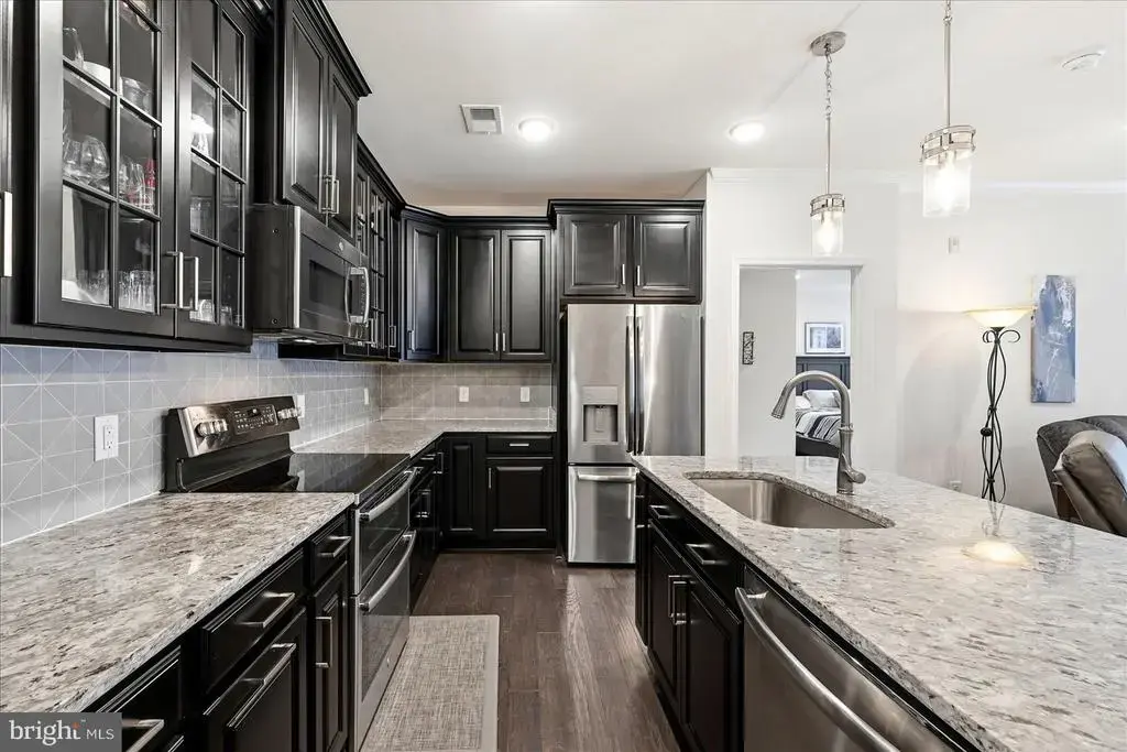 23630 Havelock Walk #305, ASHBURN