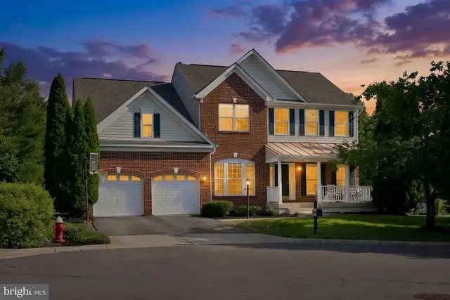 43280 John Danforth Ct, Ashburn