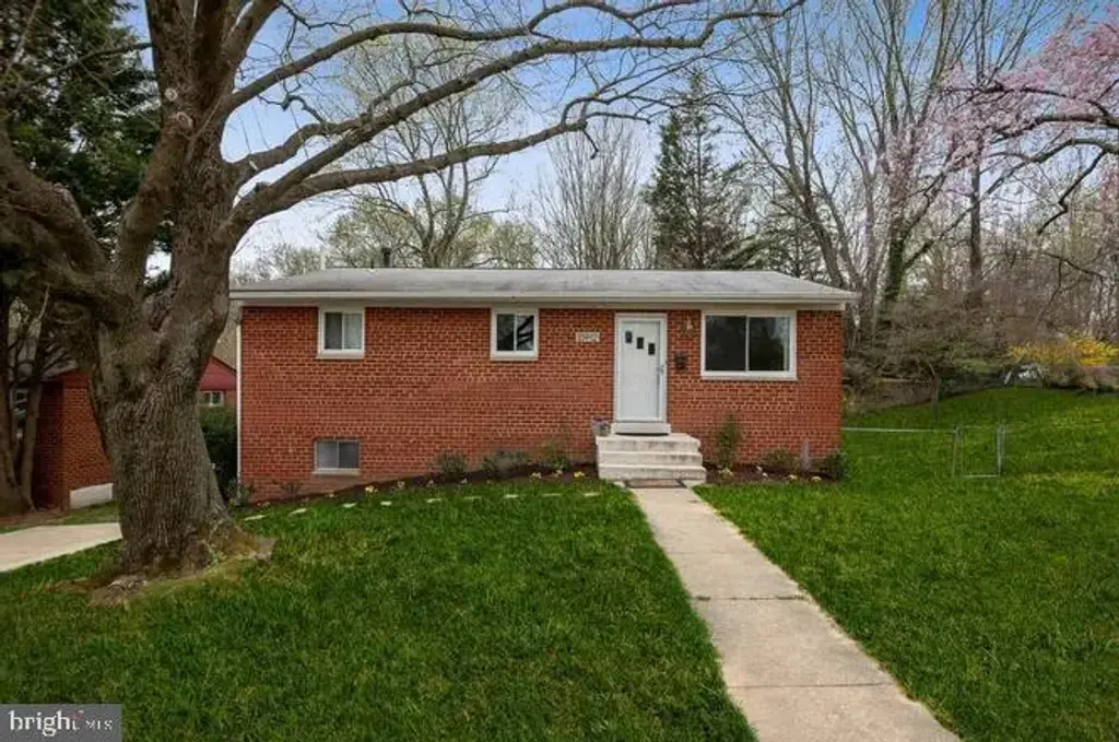 10912 Troy Rd, ROCKVILLE