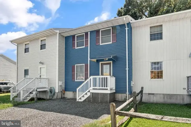 7268 Mcgee Ln, Chincoteague Island