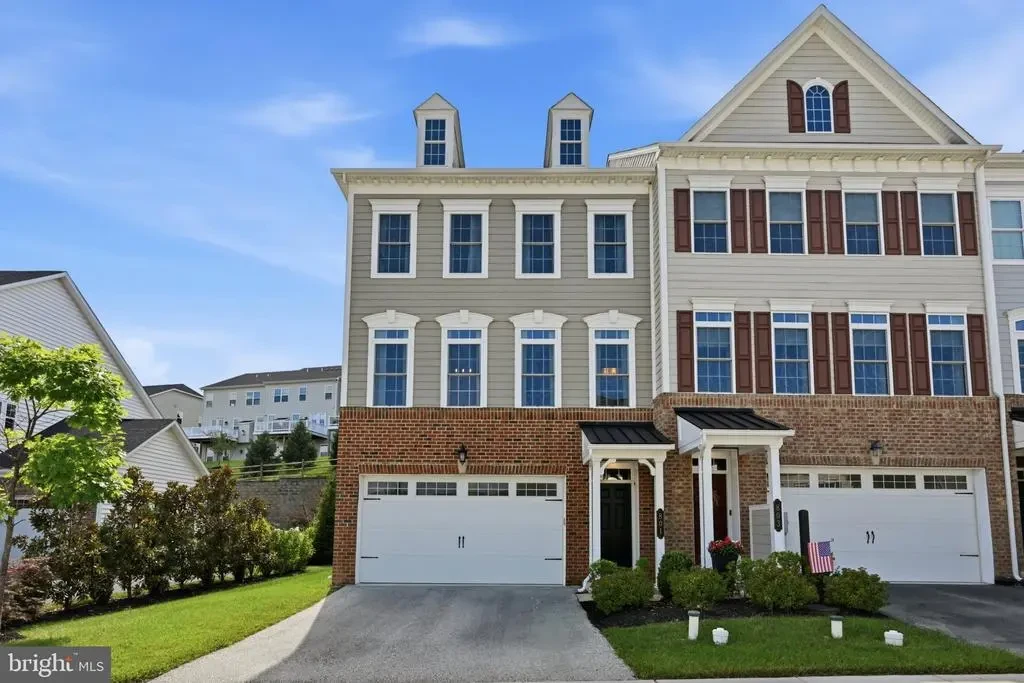 801 Stonecliffe Rd, MALVERN