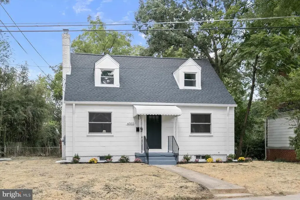 6002 41st Ave, HYATTSVILLE