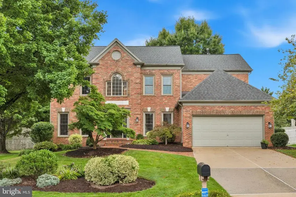 8622 Larkview Ln, FAIRFAX STATION