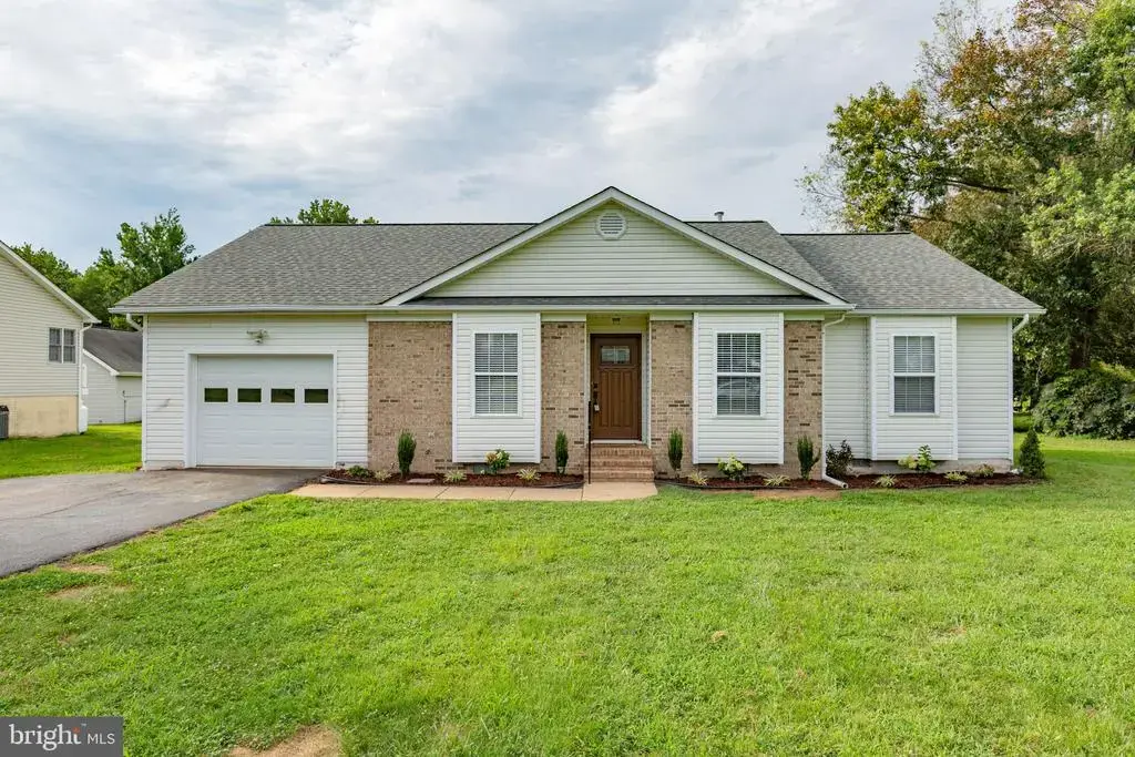 205 Old Landing Ct, FREDERICKSBURG