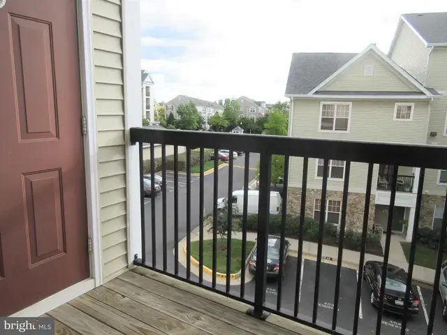 5109-e Travis Edward Way #e, Centreville