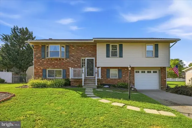 112 Amelia Ave, Stephens City