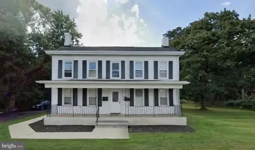 5 Main St, ROBBINSVILLE