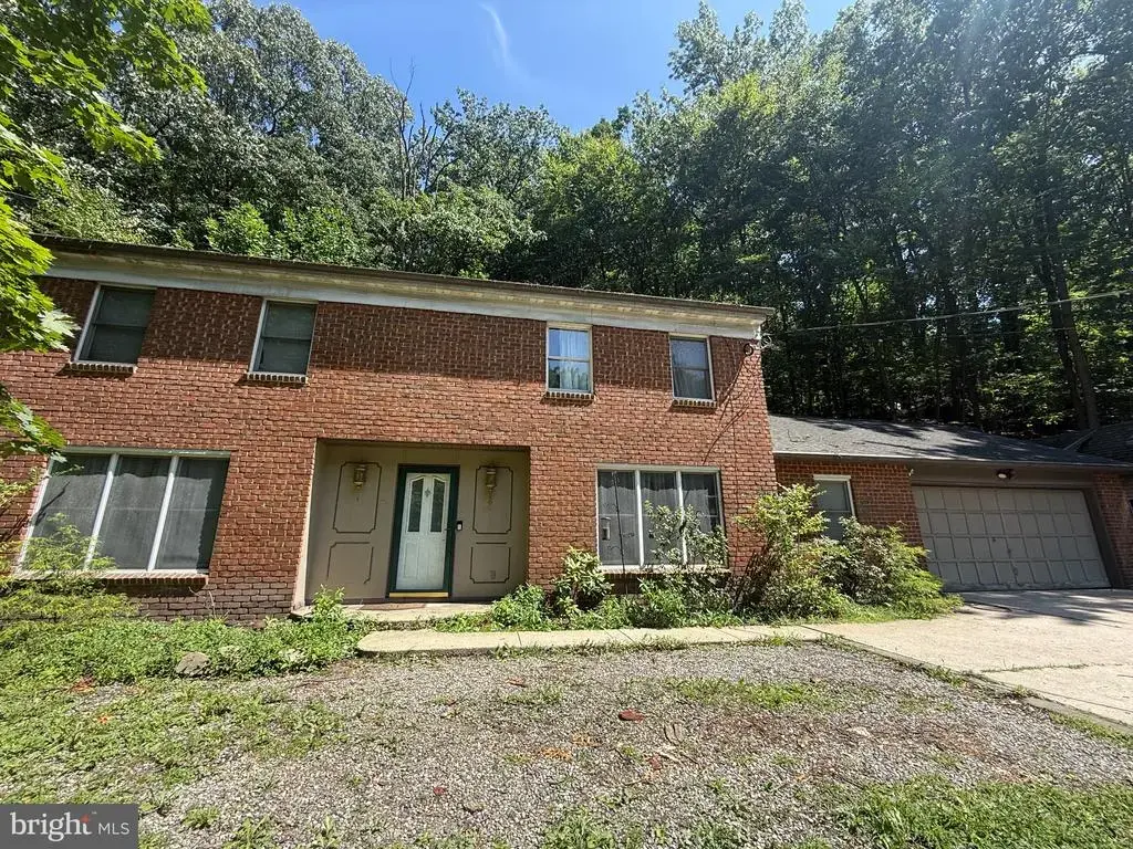 879 Sand Hill Rd, HERSHEY