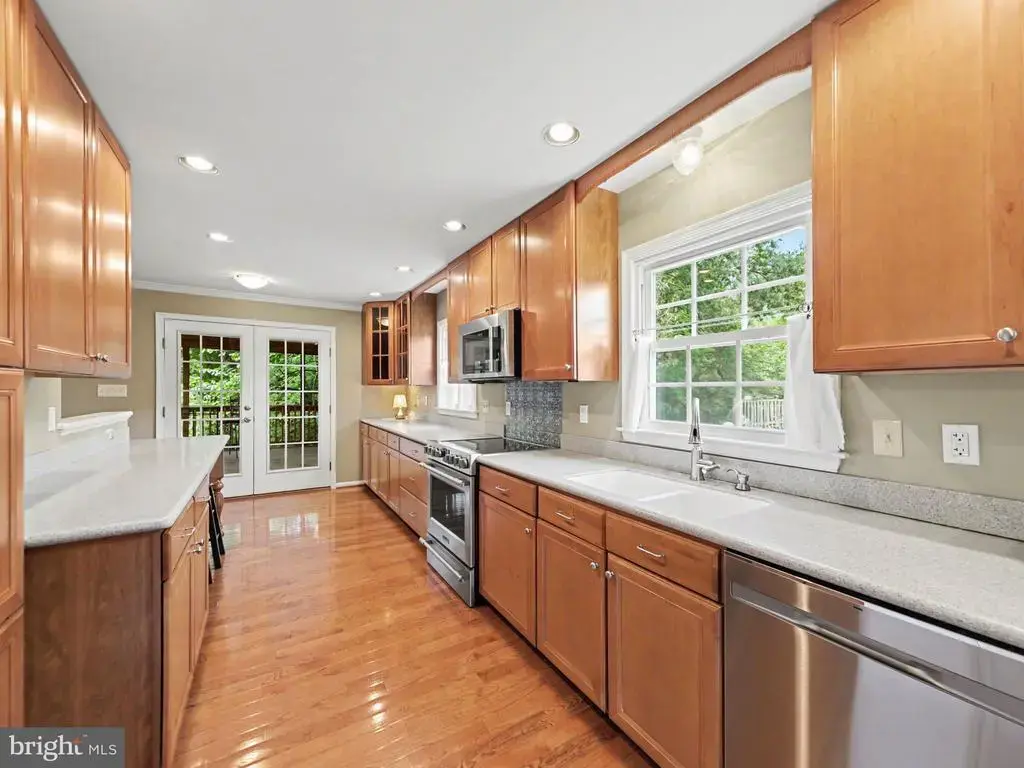 313 Laurel Ave, FREDERICKSBURG