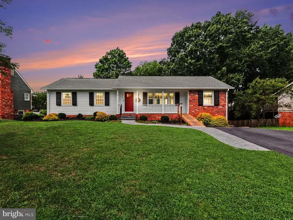 313 Laurel Ave, FREDERICKSBURG