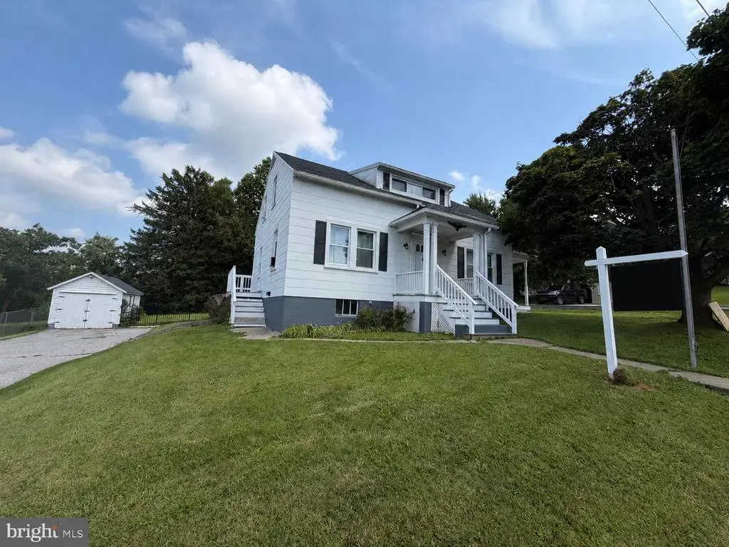 449 E Green St, WESTMINSTER