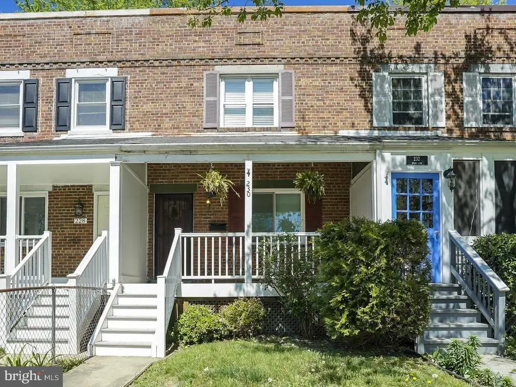 230 Evans Ln, ALEXANDRIA