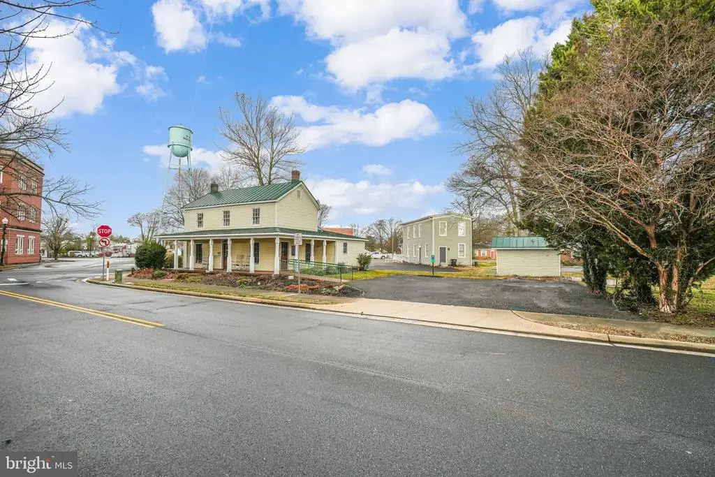 8920 Quarry Rd, MANASSAS