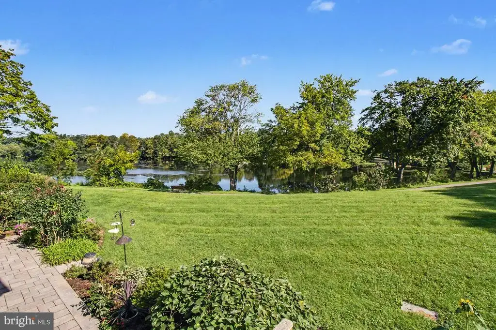 10085 Windstream Dr #4, COLUMBIA