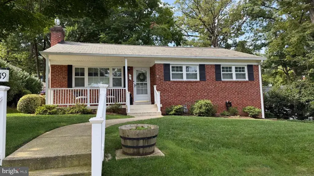 19 Eastmoor Dr, SILVER SPRING