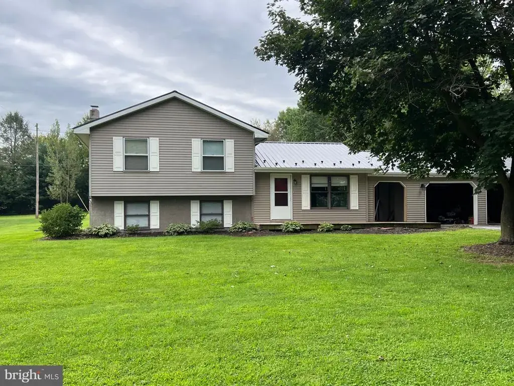 4759 Rocky Spring Rd, CHAMBERSBURG