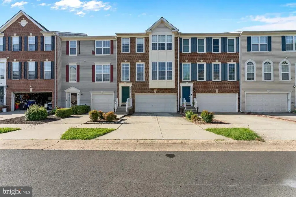 42795 Shaler St, CHANTILLY