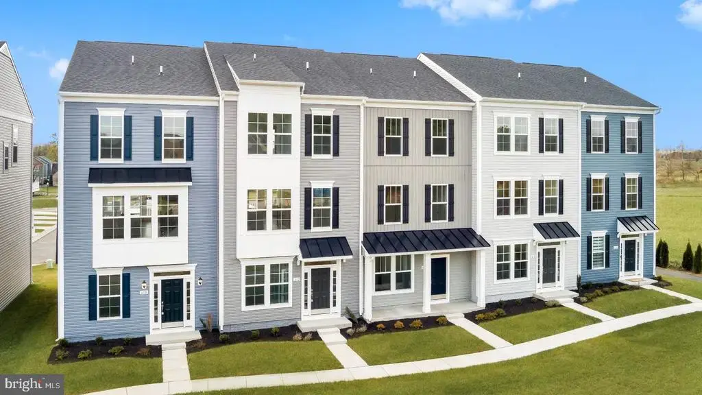 610 Hemsworth Ln, WINCHESTER