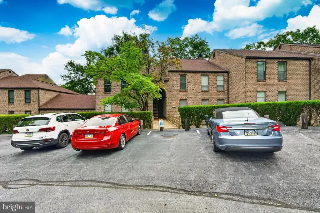 5c Fairway Rd, READING