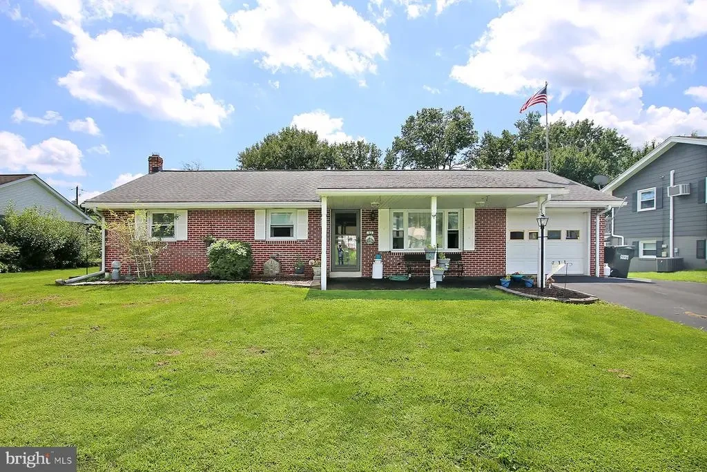 43 Marie Ave, MANHEIM
