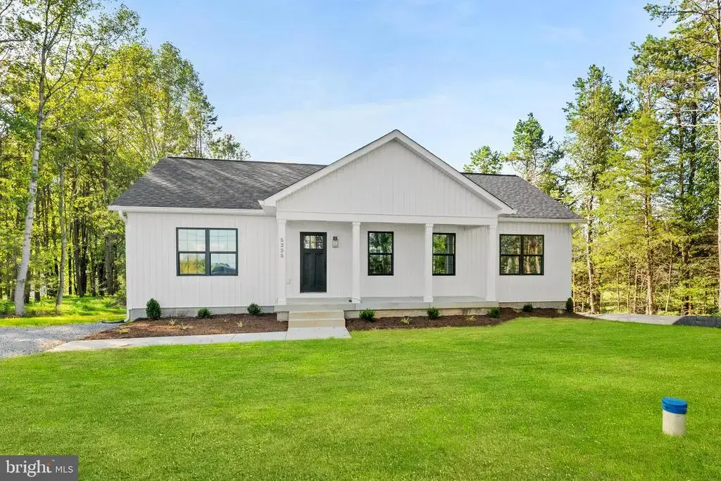 5225 Buckner Rd, BUMPASS