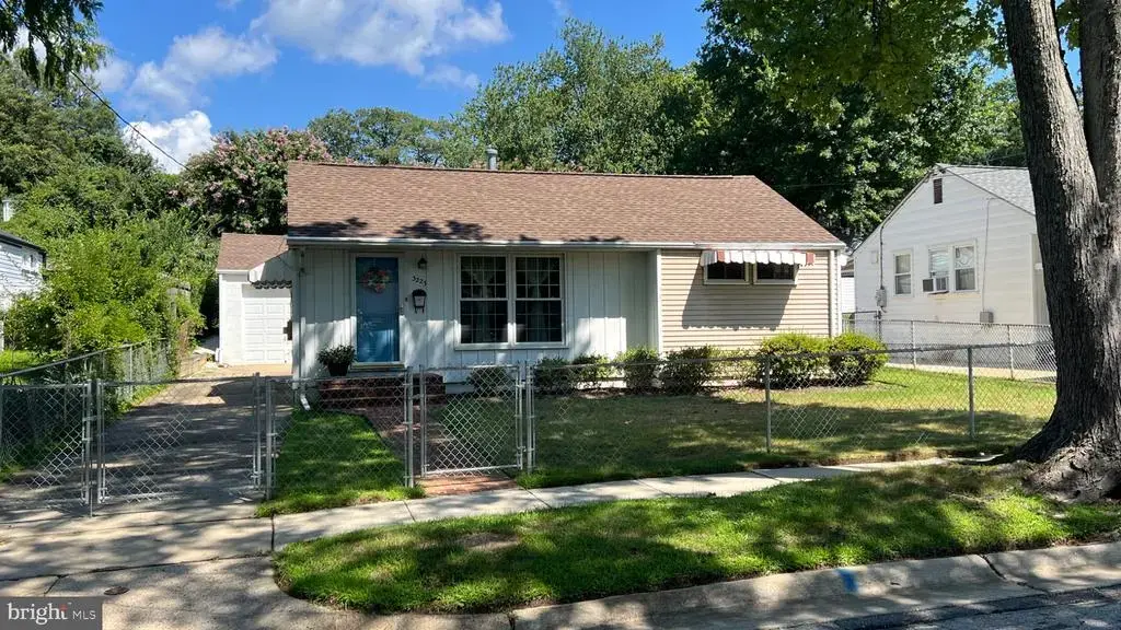 3223 Edgewood Rd, KENSINGTON