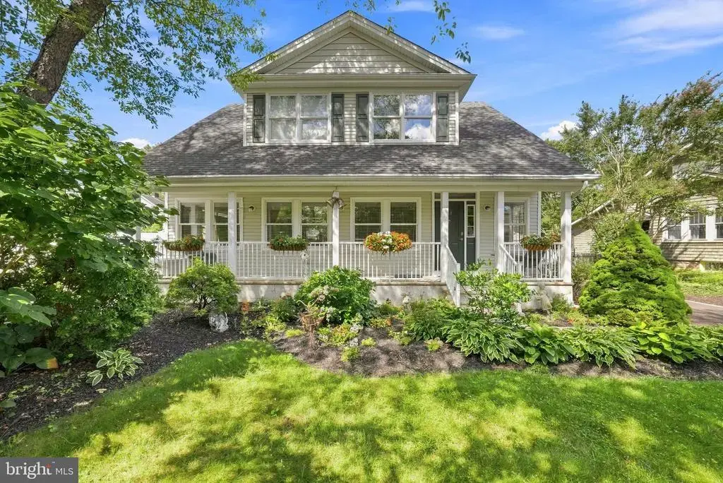 218 Maxwell Ave., EAST WINDSOR