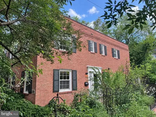 3728 Albemarle St Nw, Washington